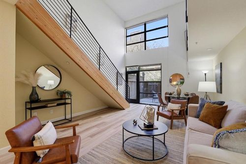 111-400 N 1st St, San Jose, CA, 95112-4070 | Card Image