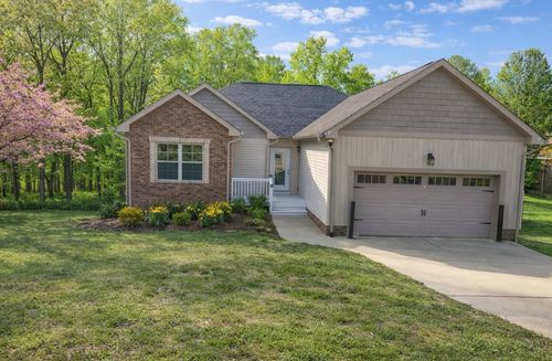 250 Wagoners Way, Westmoreland, TN, 37186-5056 | Card Image