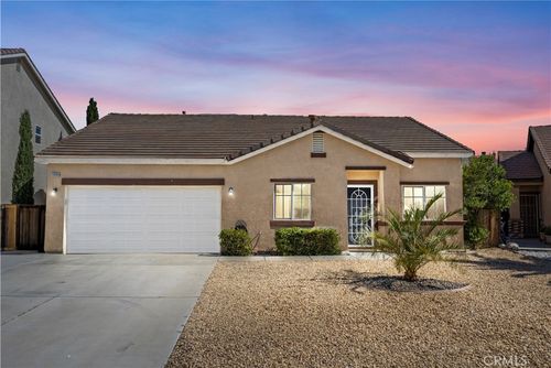 13980 Doria Cir, Victorville, CA, 92394-7491 | Card Image
