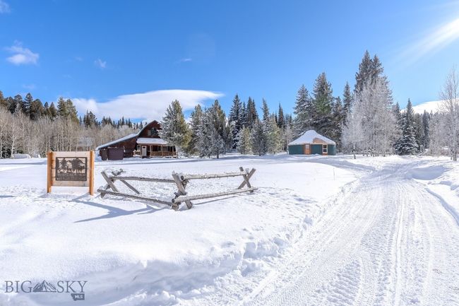 286 Mule Deer Rd, House other with 3 bedrooms, 4 bathrooms and null parking in West Yellowstone MT | Image 49
