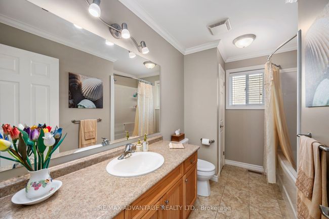 10 Stonefield Gate, House other with 3 bedrooms, 3 bathrooms and 2 parking in Ilderton ON | Image 11