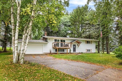 W3141 Bay Rd, Green Lake, WI, 54941-9616 | Card Image