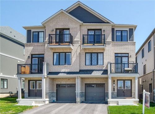 31 Central Market Drive Drive, Caledonia, ON, N3W1N8 | Card Image