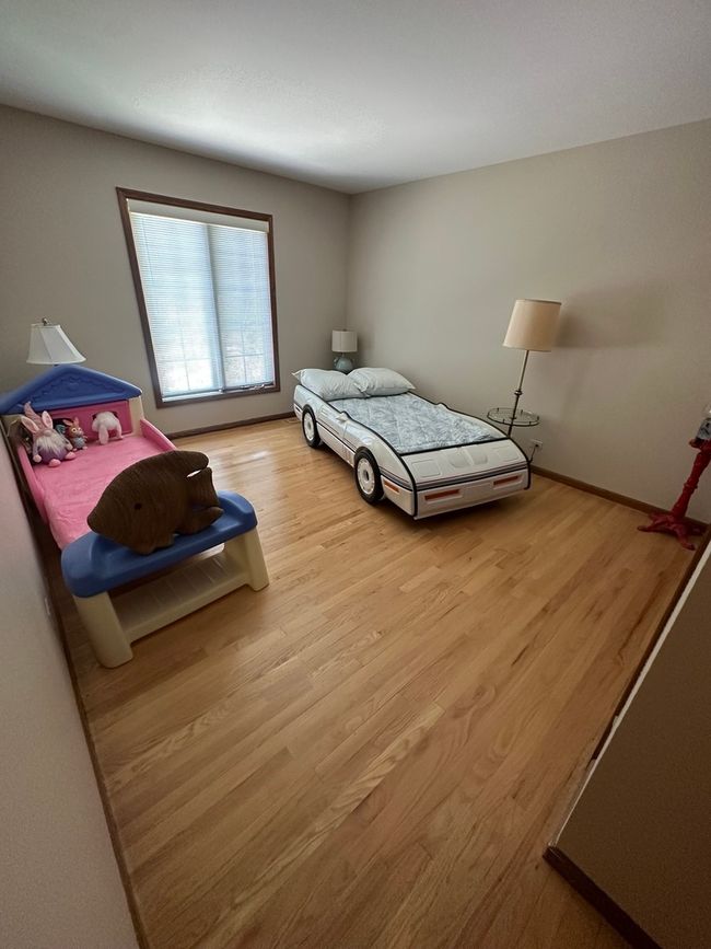 452 Hiawatha Trl, House other with 4 bedrooms, 3 bathrooms and 2 parking in Wood Dale IL | Image 12