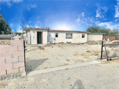 13807 Carson St, Trona, CA, 93562-2409 | Card Image