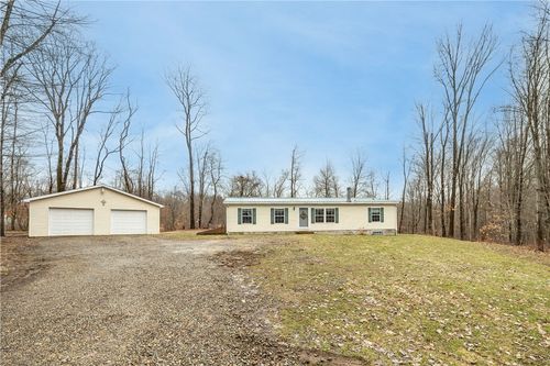 202 Lytle School Rd, Sandy Creek Twp, PA, 16145 | Card Image