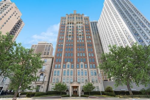 8n-1540 N Lake Shore Dr, Chicago, IL, 60610-0105 | Card Image