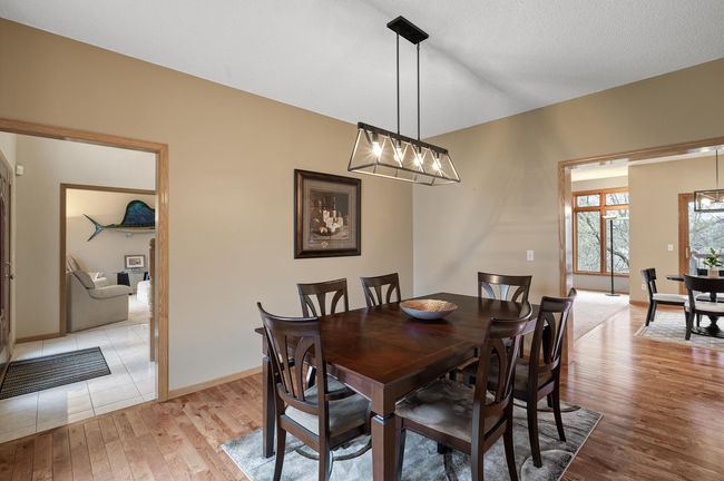 19_17606_93rd19_mls.jpg | Image 27