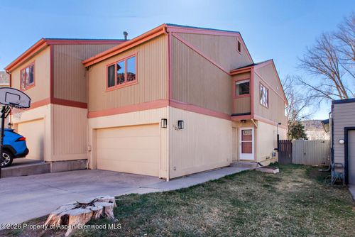 3726 Old Lodge Rd, Glenwood Springs, CO, 81601-4543 | Card Image