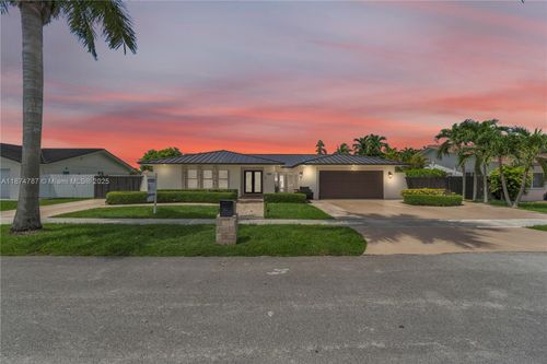 1900 Sw 126th Ct, Miami, FL, 33175-1428 | Card Image