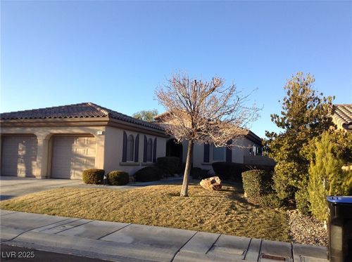 35 Emerald Dunes Circle, Henderson, NV, 89052 | Card Image