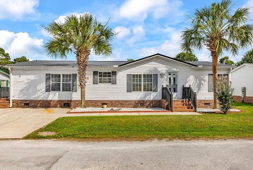 153 Queens Rd, Little River, SC, 29566-8108 | Card Image