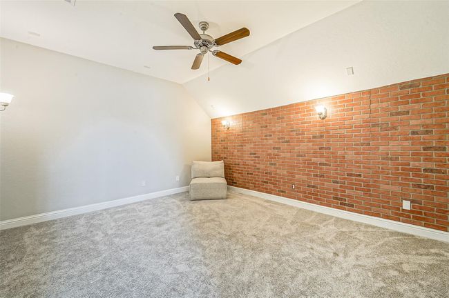 9507 Carson Ln, House other with 5 bedrooms, 3 bathrooms and 2 parking in Iowa Colony TX | Image 33