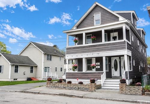 35-33-35 Woodward Ave, Lowell, MA, 01854-2620 | Card Image