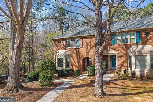 6405 Windsor Trace Dr, Peachtree Corners, GA, 30092-2375 | Card Image