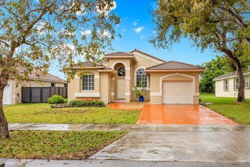 18322 Sw 94th Ct, Palmetto Bay, FL, 33157-5694 | Card Image