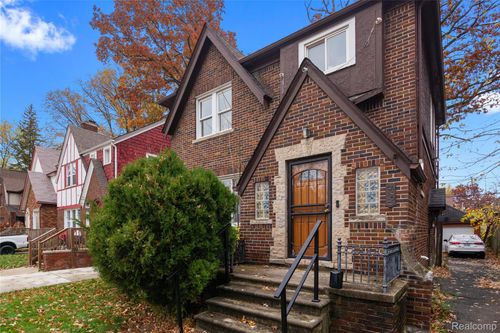 5290 Haverhill St, Detroit, MI, 48224-3243 | Card Image