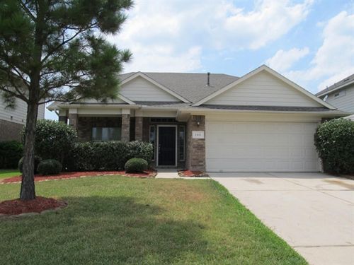 23111 Sawmill Cross Ln, Spring, TX, 77373-8579 | Card Image