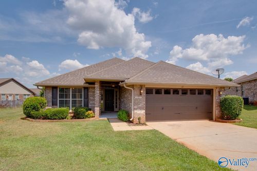 103 Fields Pond Dr, Madison, AL, 35756-8292 | Card Image