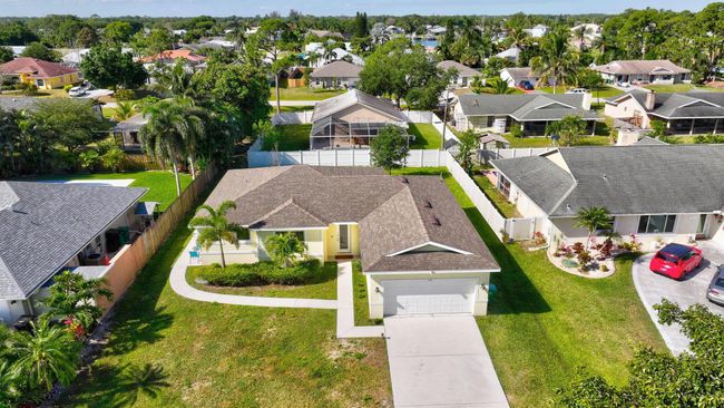774 Se Ablett Ln, House other with 4 bedrooms, 3 bathrooms and null parking in Port St. Lucie FL | Image 39