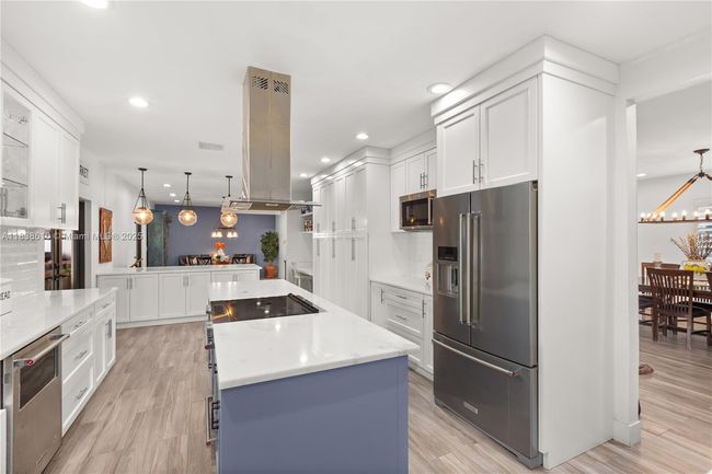 13505 Sw 83 Rd Ct, House other with 4 bedrooms, 4 bathrooms and null parking in Pinecrest FL | Image 20