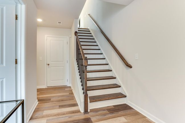 Photo 7 | Image 5