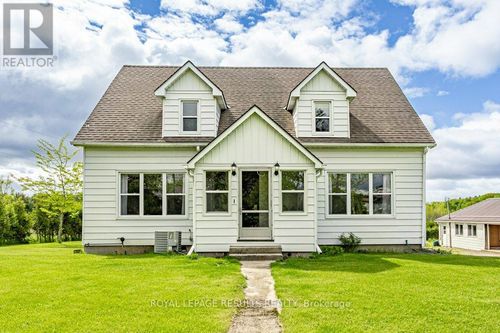 622 Norfolk County Rd 60, Walsingham, ON, N0E1X0 | Card Image