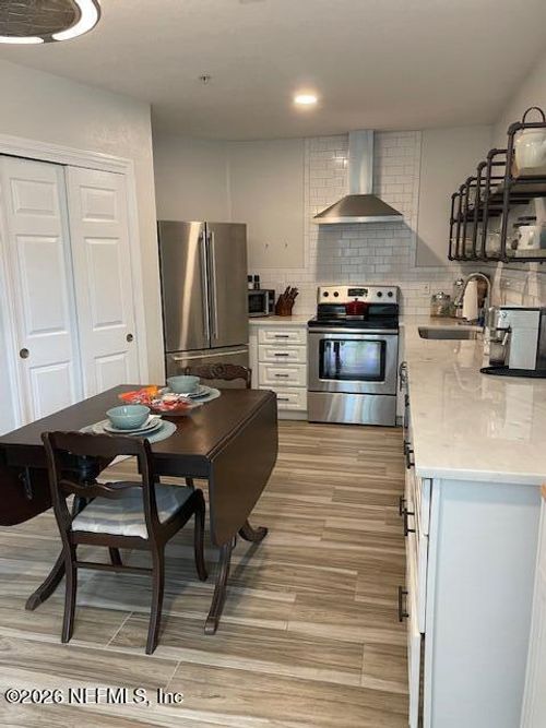 2812-1655 The Greens Way, JACKSONVILLE BEACH, FL, 32250-2461 | Card Image
