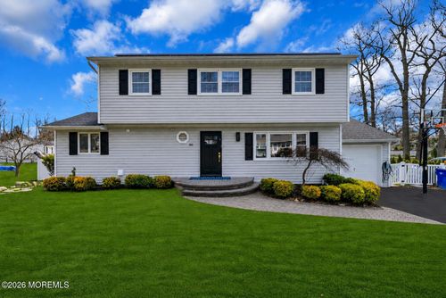 522 W Lincoln Avenue, Oakhurst, NJ, 07755 | Card Image