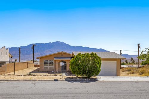 66651 San Rafael Rd, Desert Hot Springs, CA, 92240-2631 | Card Image