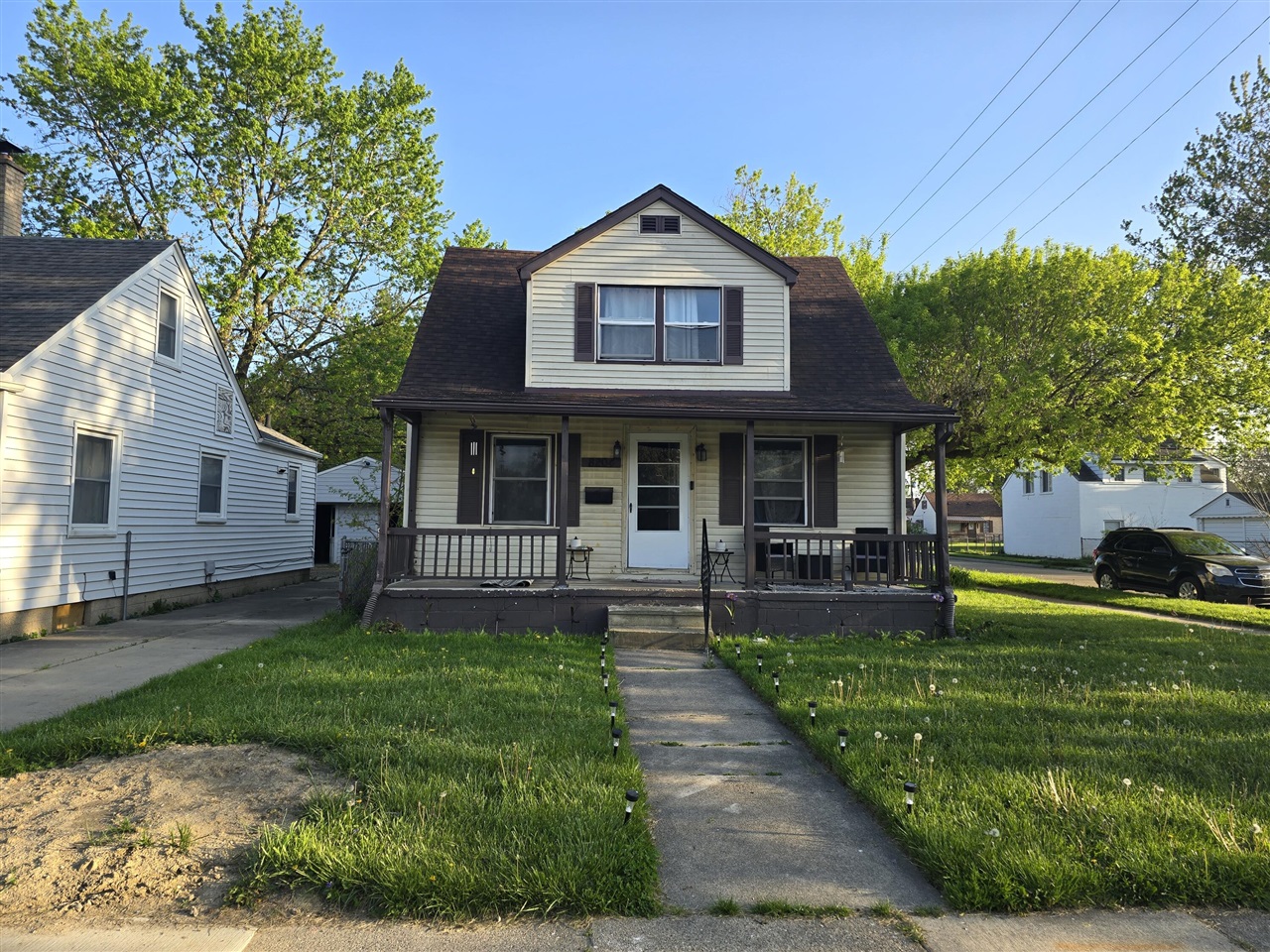 Lozier Ave, Warren, MI 48089