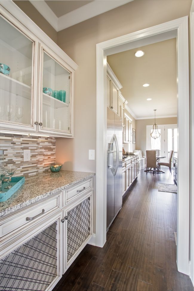 Another view of the butler's pantry. | Image 27