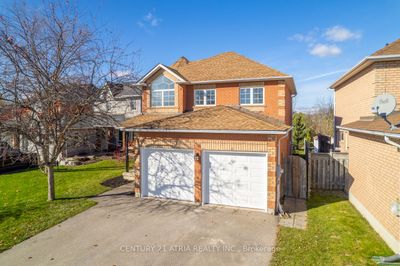 1304 Vincent Cres, House other with 4 bedrooms, 3 bathrooms and 6 parking in Innisfil ON | Image 1