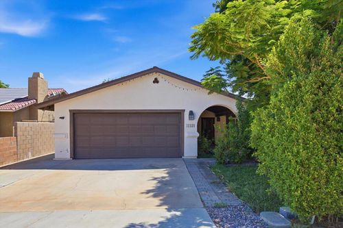 31120 Avenida Valdez, Cathedral City, CA, 92234-2739 | Card Image