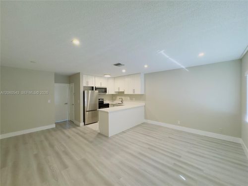 1-1903 Sw 3rd Ave, Fort Lauderdale, FL, 33315-2138 | Card Image