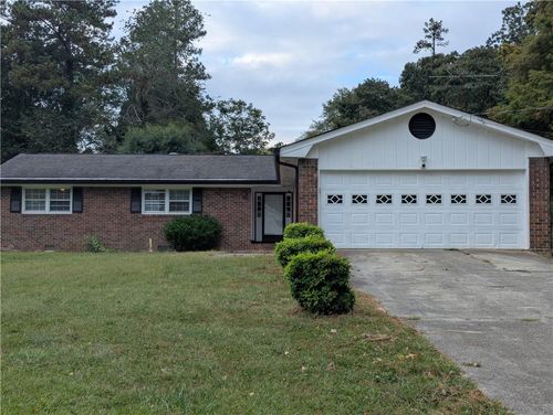 1847 Englewood Way, Snellville, GA, 30078-2562 | Card Image
