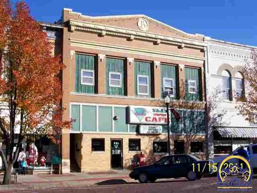 420 Pennsylvania, Holton, KS, 66436 | Card Image