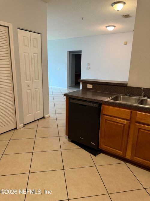 7-3620 Kirkpatrick Circle Circle, Jacksonville, FL, 32210 | Card Image