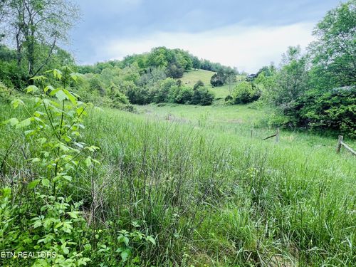 1747 Trent Valley Rd, Sneedville, TN, 37869-4623 | Card Image