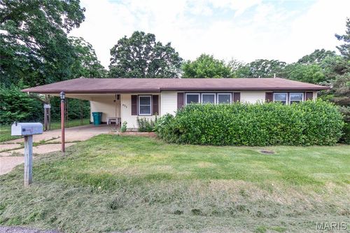 421 Scottsdale Dr, Sullivan, MO, 63080-1307 | Card Image