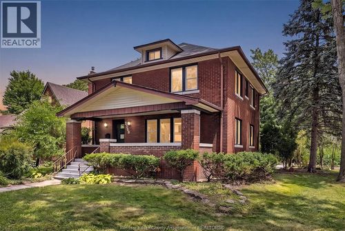 2390 Princess Ave, Windsor, ON, N8T1V1 | Card Image