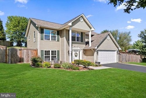 816 Burgess, WOODSTOCK, VA, 22664 | Card Image