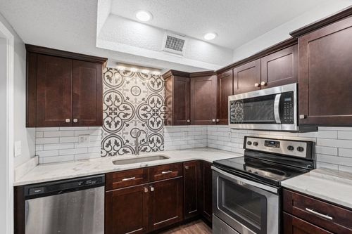 1-1186 Chamberlain Dr, Memphis, TN, 38119-5108 | Card Image