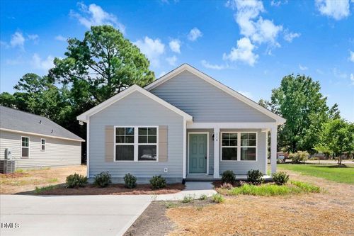 110 Martin Luther King Jr Blvd, Clinton, NC, 28328-4618 | Card Image