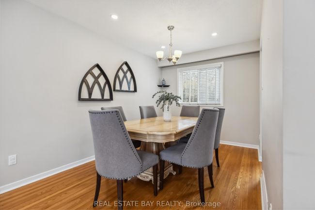 44 Angora St, House other with 5 bedrooms, 3 bathrooms and 2 parking in Scarborough ON | Image 8