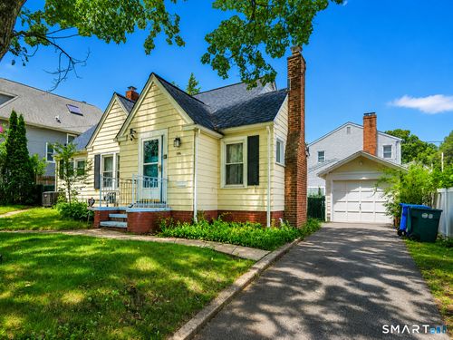 196 Waite St, Hamden, CT, 06517-2529 | Card Image