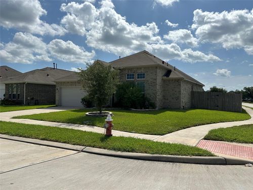 27 Montecito Ln, Manvel, TX, 77578-5191 | Card Image