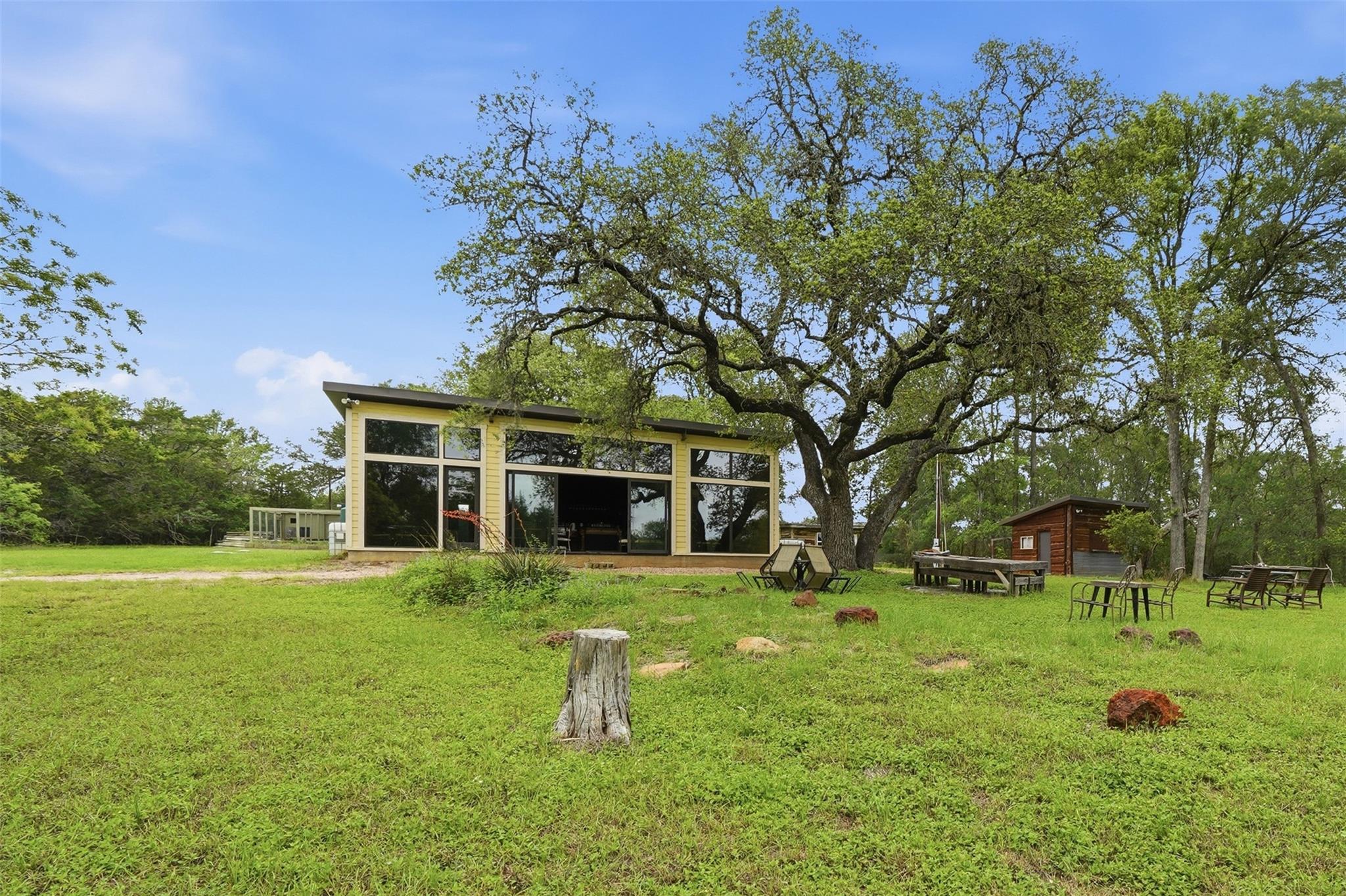 Residential in Smithville 4