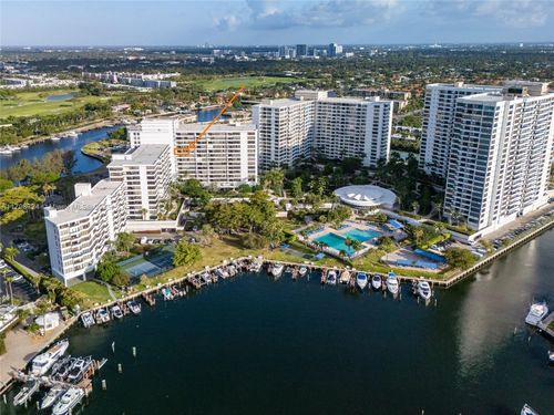 apt-801-500 Three Islands Blvd, Hallandale Beach, FL, 33009-2840 | Card Image