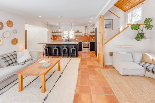 75 W Branch Rd, Waterville Valley, NH, 03215-7070 | Card Image